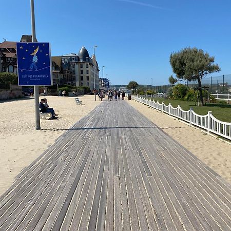 Cote Plage - Magnifique Appartement De Charme A Trouville Sur Mer - Linge - Lit Fait - Parking - Wifi - Classe Par L'Office Du Tourisme מראה חיצוני תמונה
