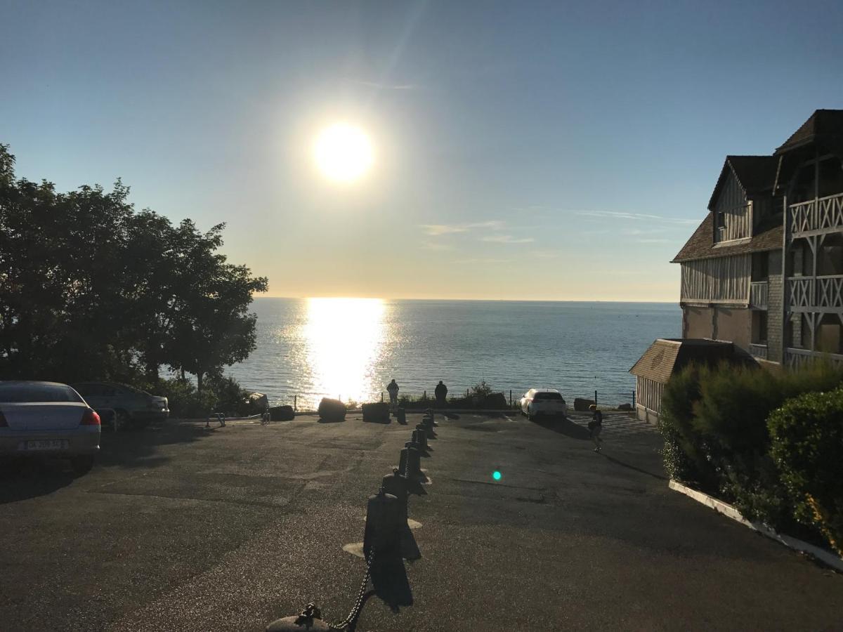 Cote Plage - Magnifique Appartement De Charme A Trouville Sur Mer - Linge - Lit Fait - Parking - Wifi - Classe Par L'Office Du Tourisme מראה חיצוני תמונה
